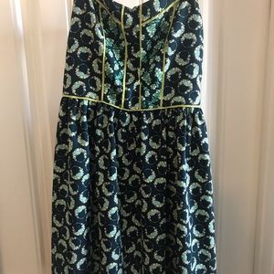 Adorable Lauren Conrad Floral print dress SZ 2